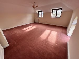 Photo 27- click for photo gallery